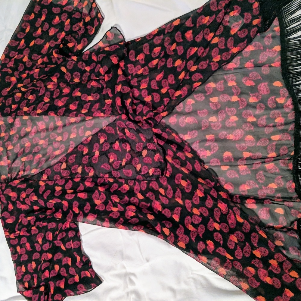 Lularoe S Monroe sheer with pink and black EUC